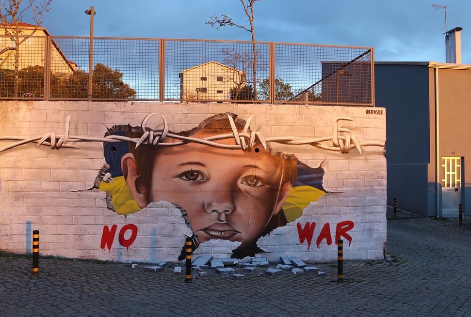 Urban art in Porto - Roads and squares