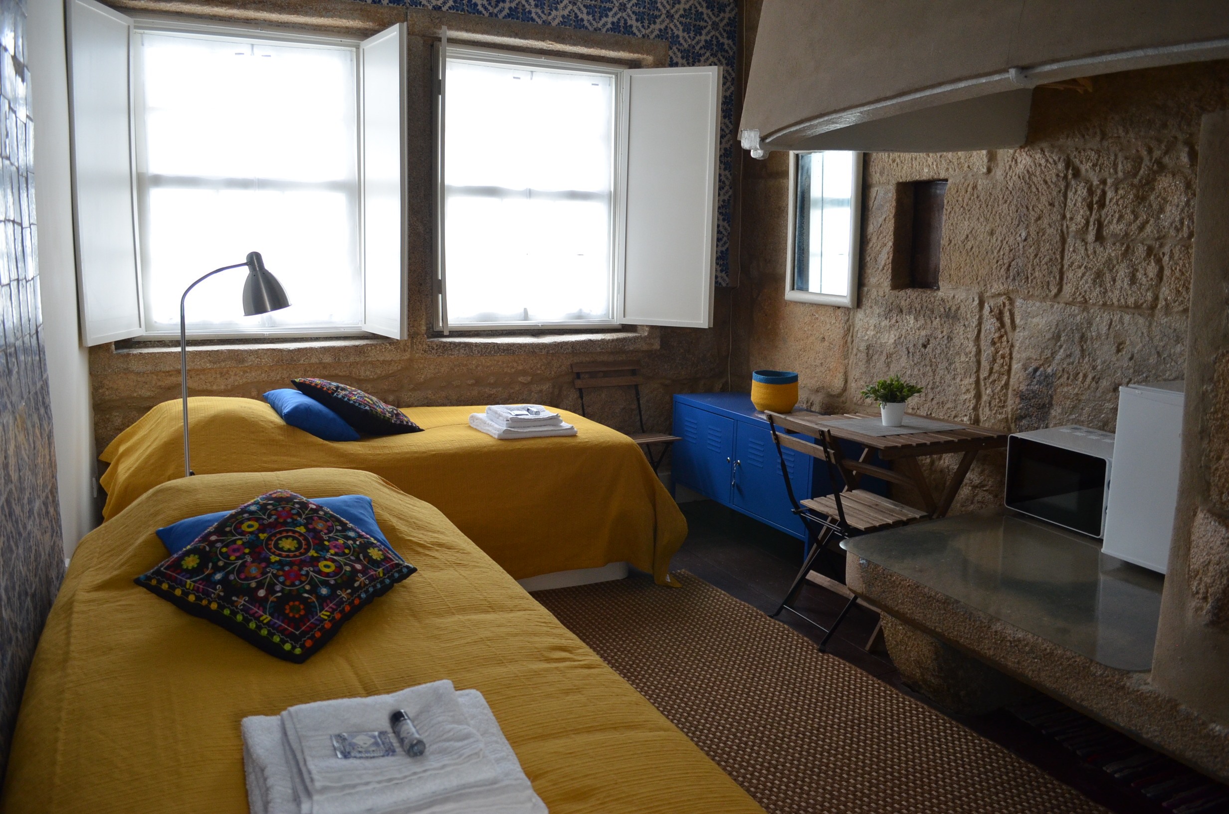 Casa Dom Azulejo - Local accommodations