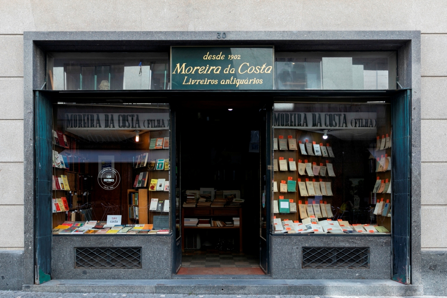 Livraria Moreira da Costa - Lojas