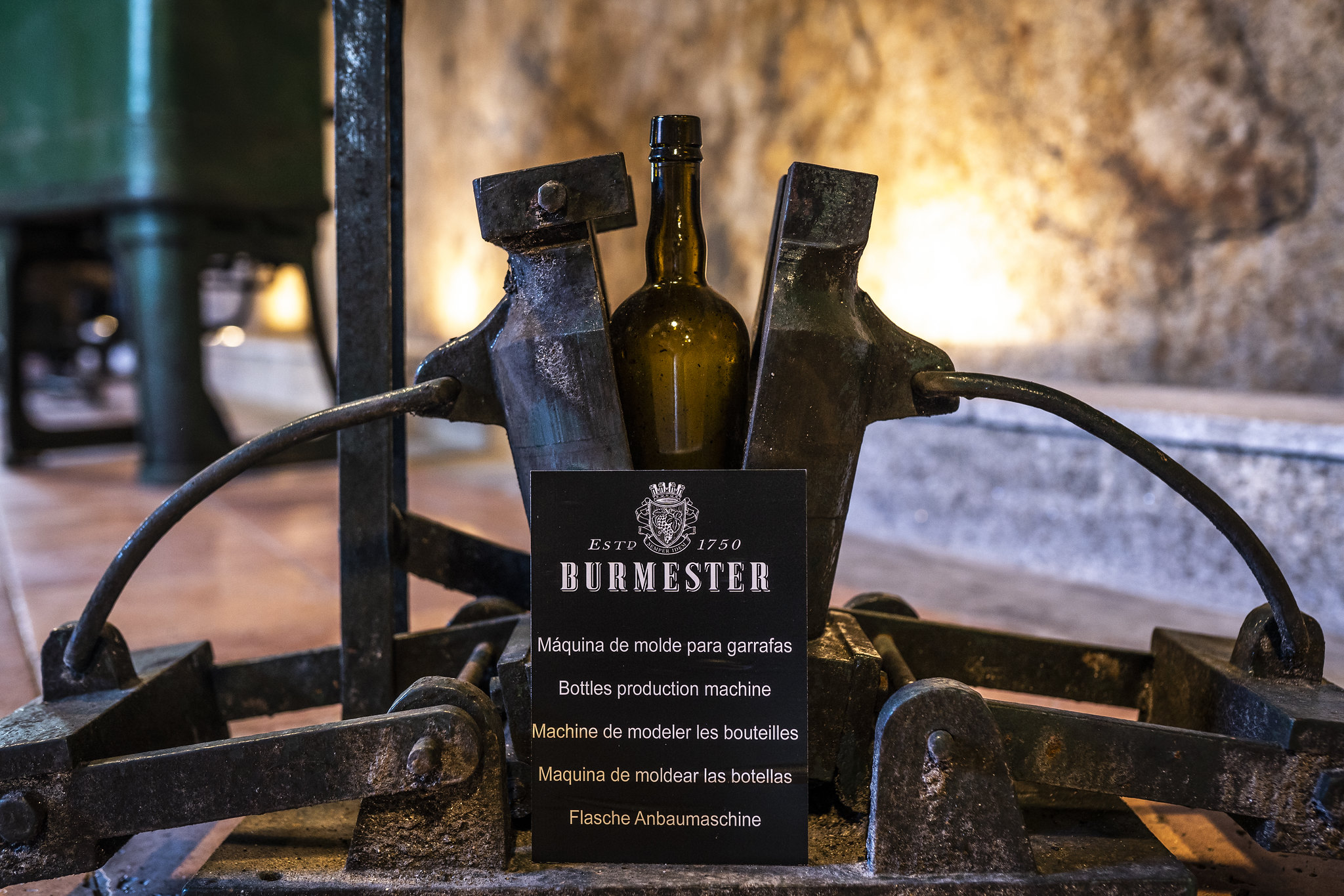 Burmester Cellars - Wine Cellars & Quintas