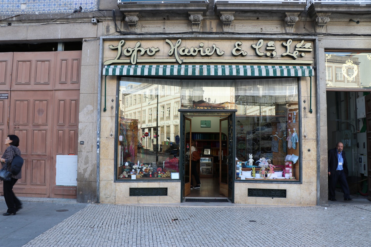 Lopo Xavier - Shops