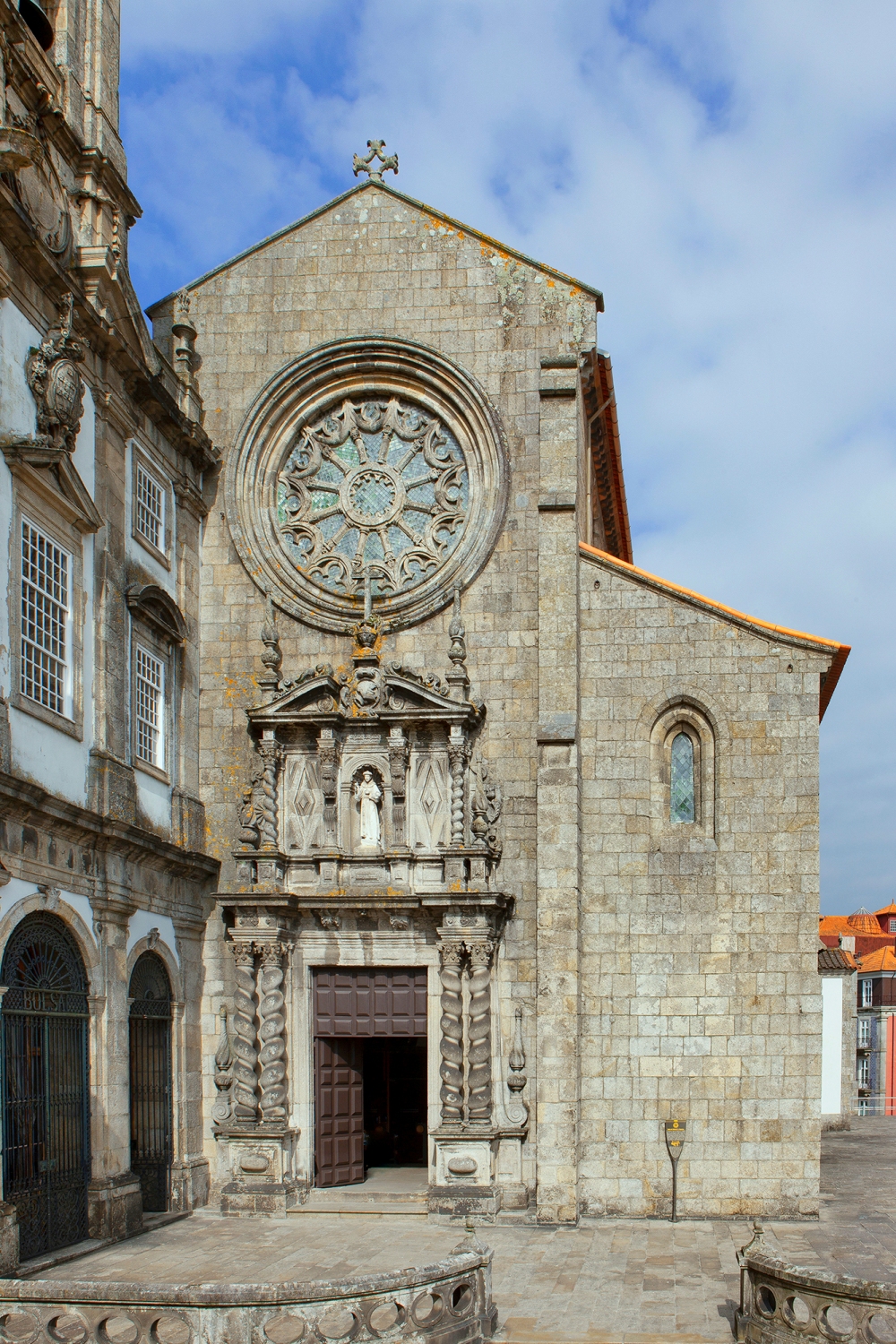 Igreja de S. Francisco do Porto - Religious temples