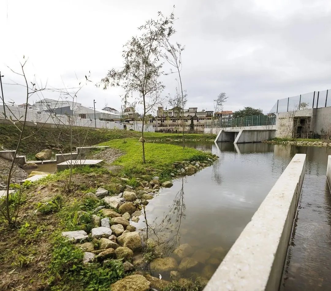 Parque Urbano Dr. Mário Soares - Gardens and Parks