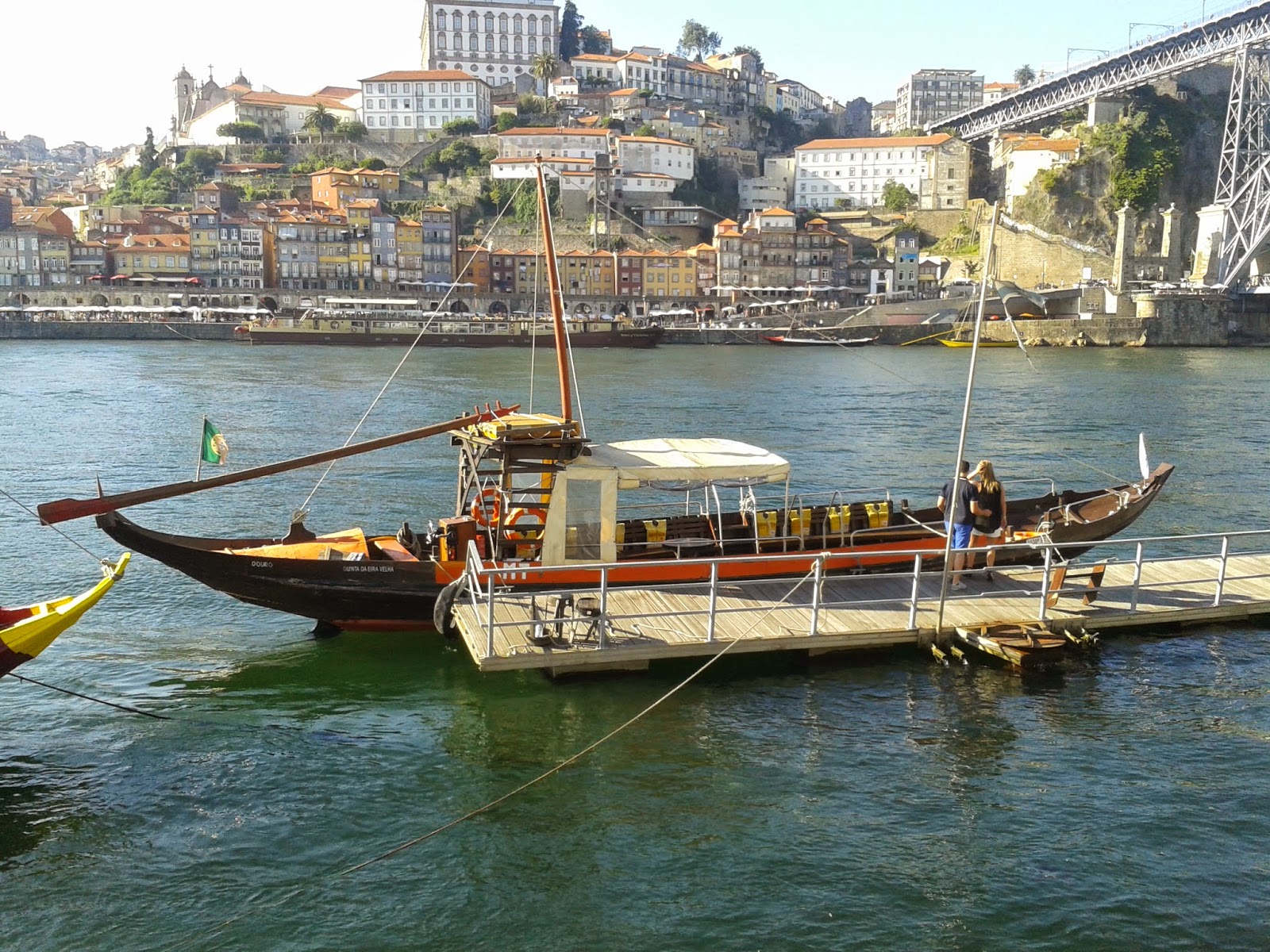 Manos do Douro - Empresas de Transporte